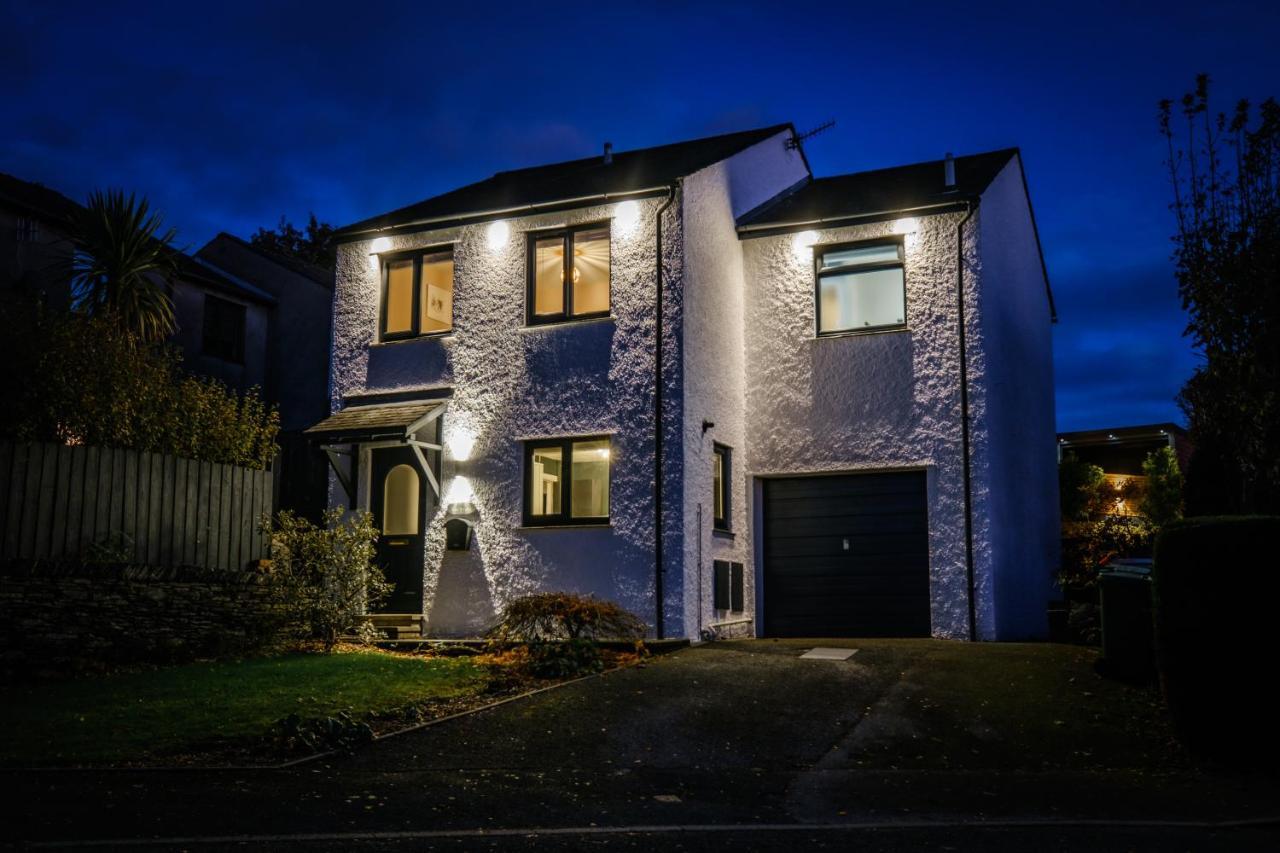 Rockside - Luxury 1 Bedroom Home With Hot Tub, Central Location, Parking And Pet Friendly Windermere Esterno foto